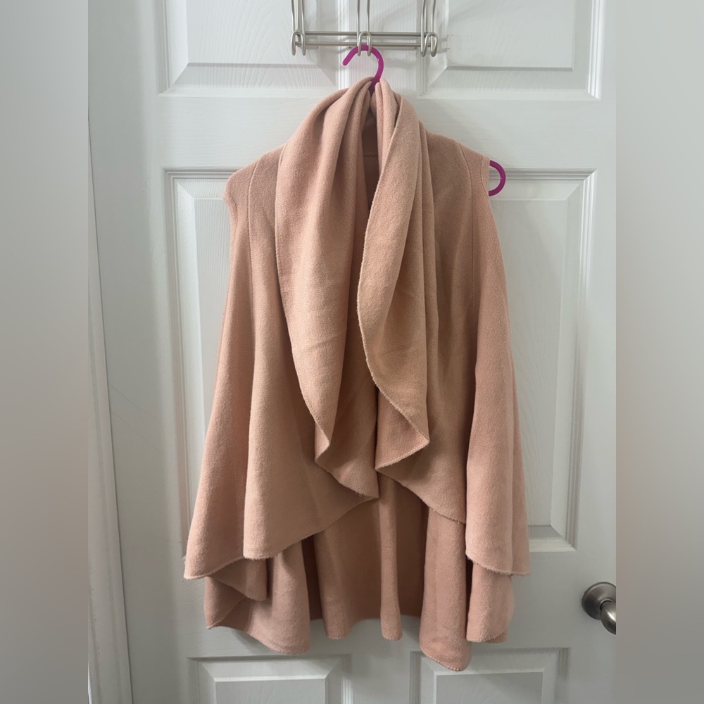 Long pink flowy vest - Vici Collection